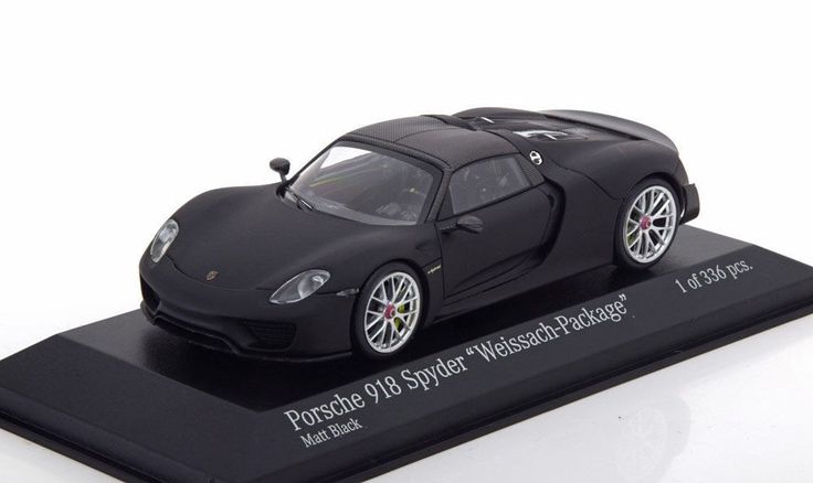 Mô Hình Porsche 918 Spyder 2025