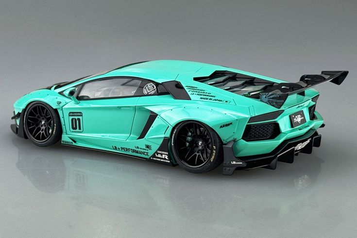 Mô Hình Lamborghini Aventador Ultimae 2025